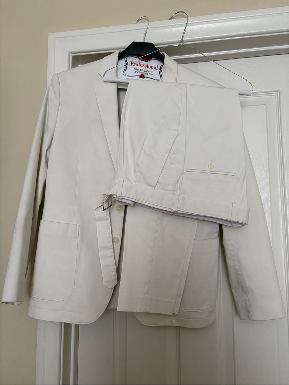 Express Cream Two-Piece Suit Jacket & Trousers
